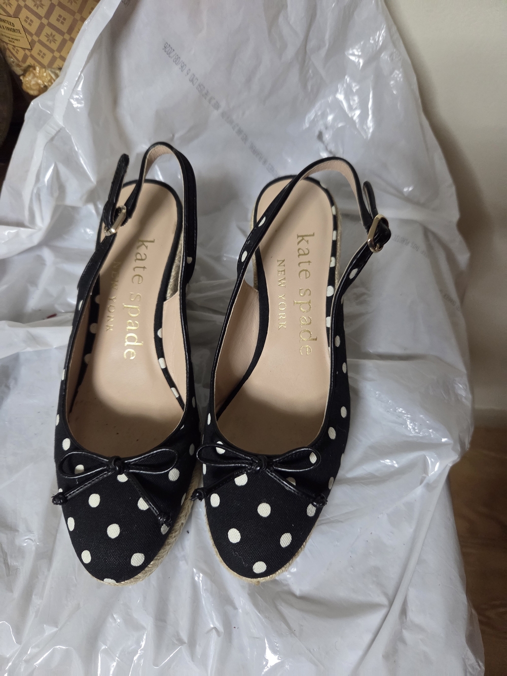 Kate Spade New York PanBlack Polka Dot Slingback Wedges